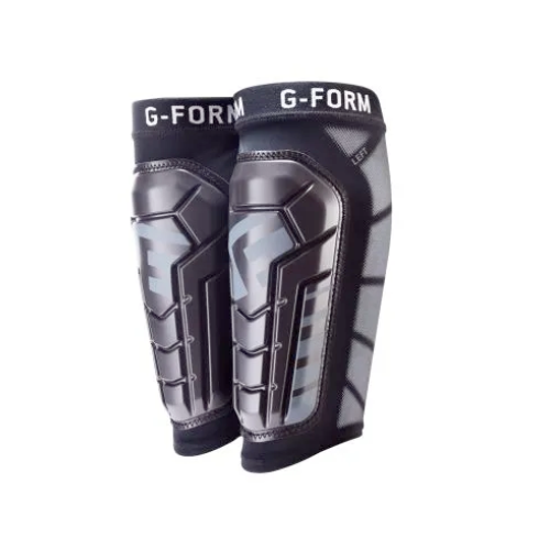 Espinillera Fútbol GFORM PRO S COMPACT Adulto Negro