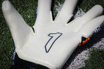 GUANTES DE PORTERO RINAT P1AY INSANE PRO